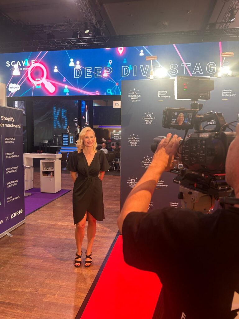 Carolin Handschuh als Speakerin für E-commerce